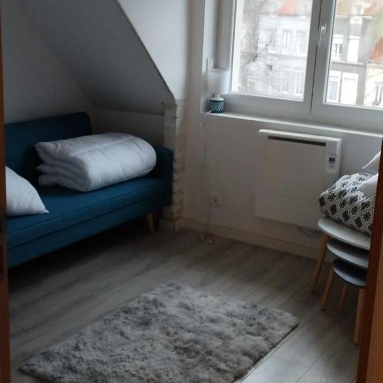 ++++ CENTRAL DUPLEX RENOVE 5 PIECES 150M2 A 8 MN DE LA PLACE DALTON ++++ - Appartement - 4