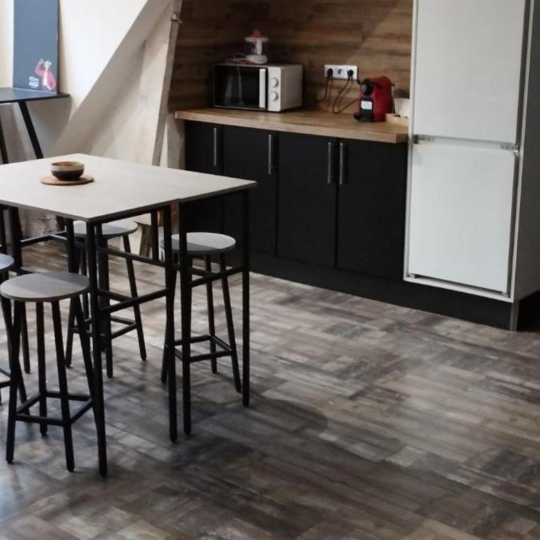 ++++ CENTRAL DUPLEX RENOVE 5 PIECES 150M2 A 8 MN DE LA PLACE DALTON ++++ - Appartement - 9
