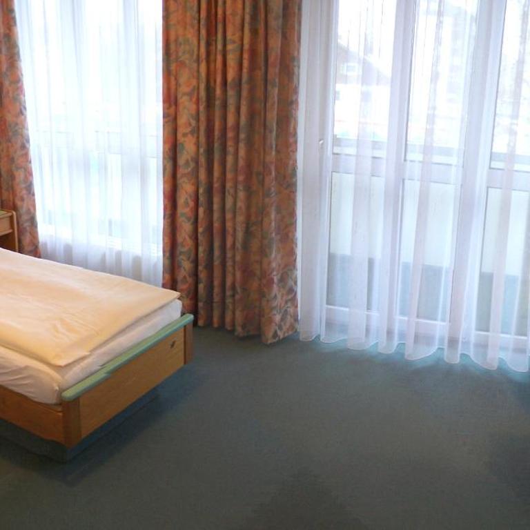 Hotel St. Martin - Doppelzimmer mittel - 2