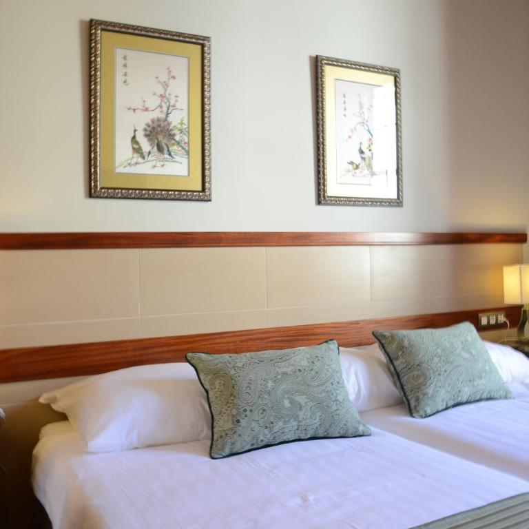 MC San Agustín - Suite Deluxe Comares - 5