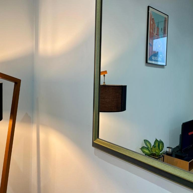 Capitole, Grand T1 bis, lumineux, neuf. - Apartamento de 1 dormitorio - 10