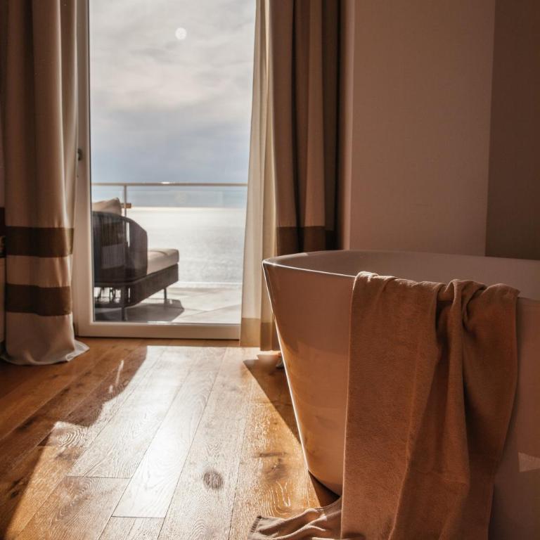 Villa Fiorella Art Hotel - Junior Suite Superior - 2