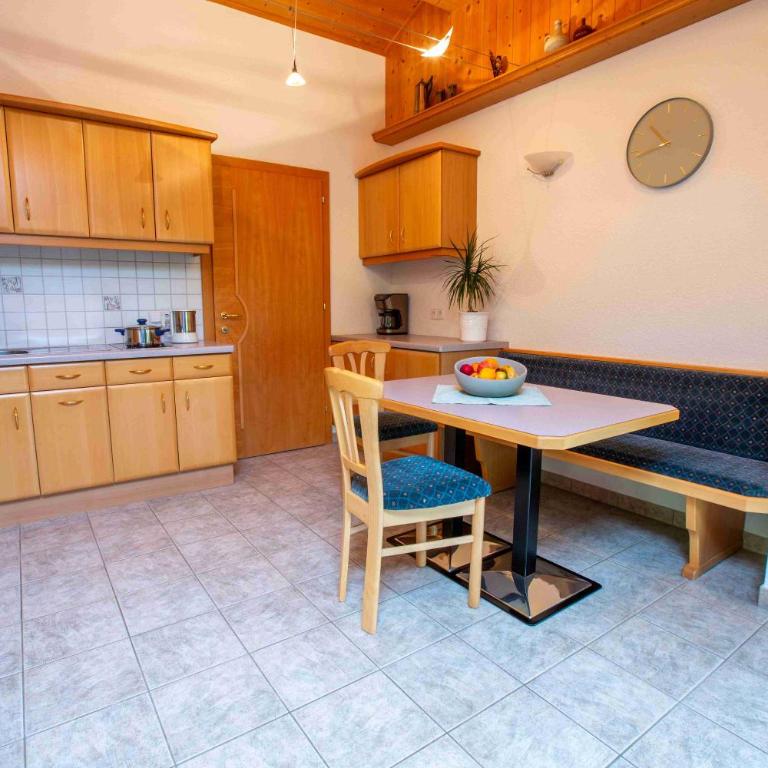 Berggasthof - Pension Lahnerhof - Apartment mit 1 Schlafzimmer - 1