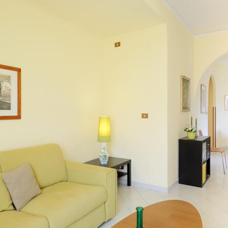 Heart of Sorrento Apartment - One-Bedroom Apartment - 4