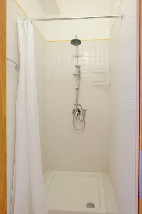 Heart of Sorrento Apartment - One-Bedroom Apartment - 17