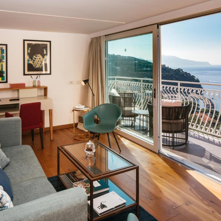 Villa Fiorella Art Hotel - Duplex Suite Emma - 2