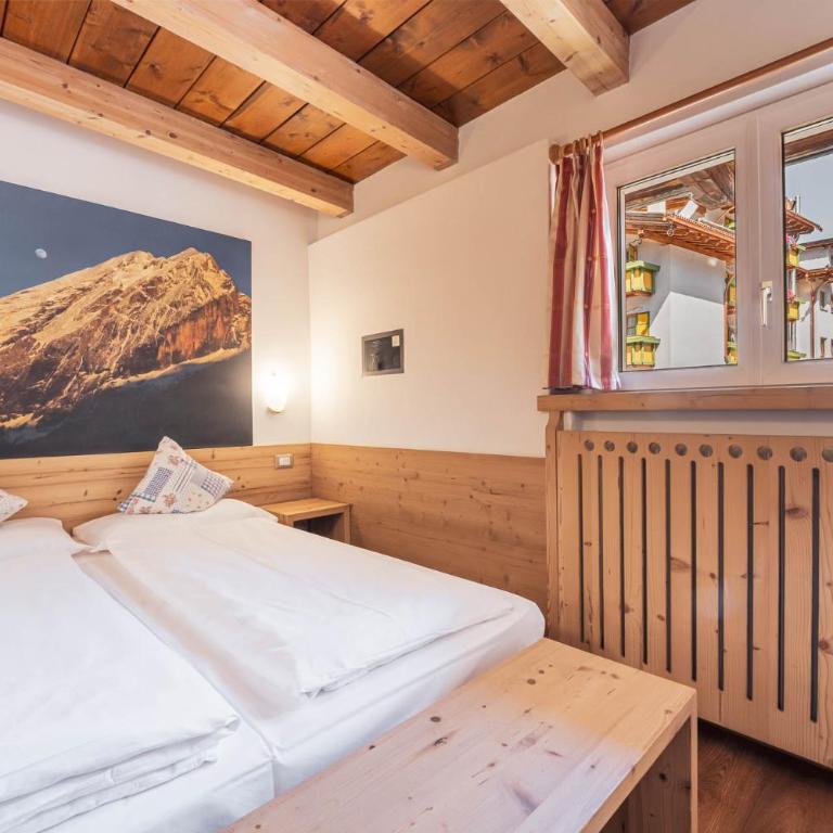Villa Adria B&B - Camera Economy Matrimoniale/Doppia con Letti Singoli con Vista Montagna - 7