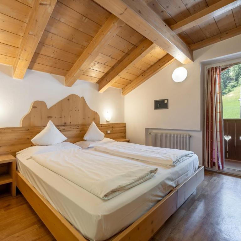 Villa Adria B&B - Camera Economy Matrimoniale/Doppia con Letti Singoli con Vista Montagna - 8