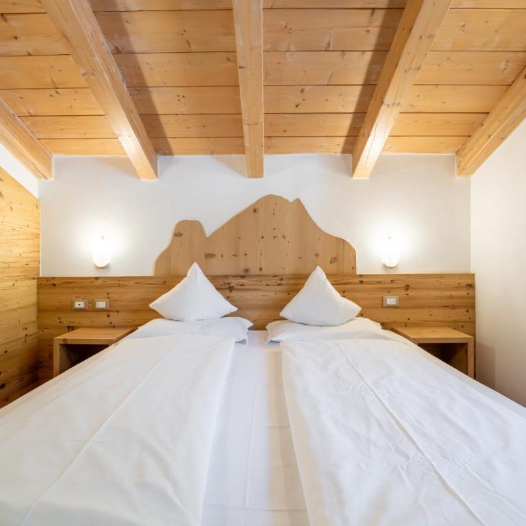 Villa Adria B&B - Camera Economy Matrimoniale/Doppia con Letti Singoli con Vista Montagna - 3