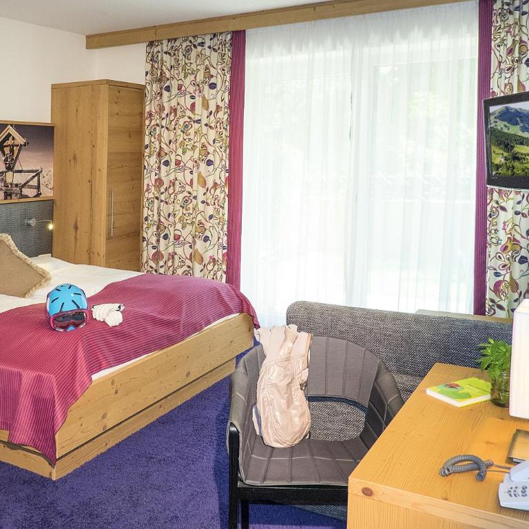 Hotel Talblick - Habitación Tripe Confort con balcón - 7