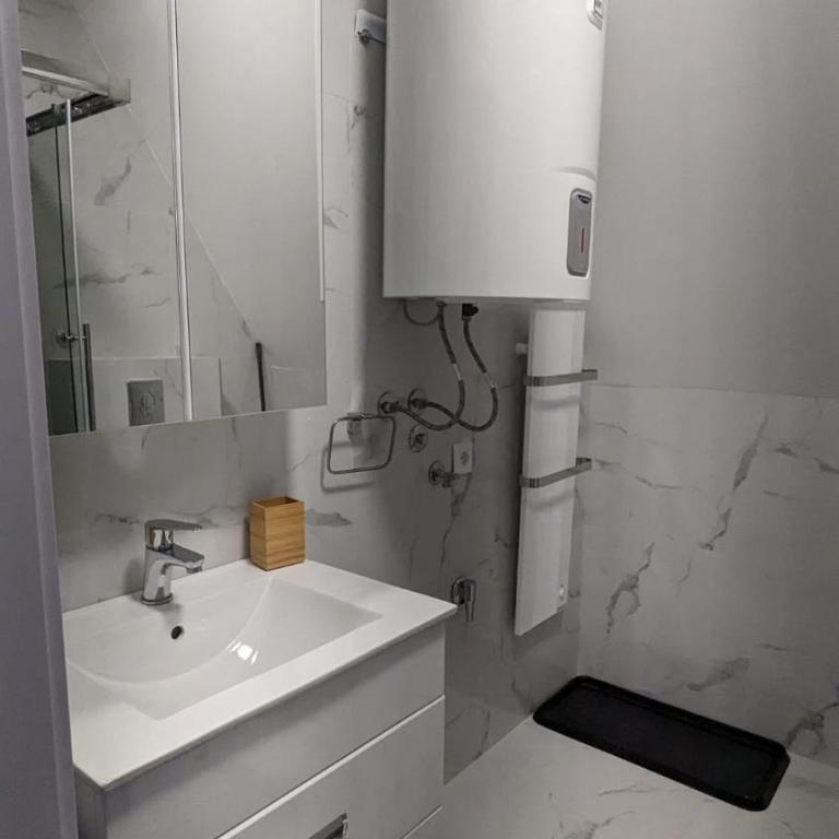 Studio Čuvarkuća - One-Bedroom Apartment - 22