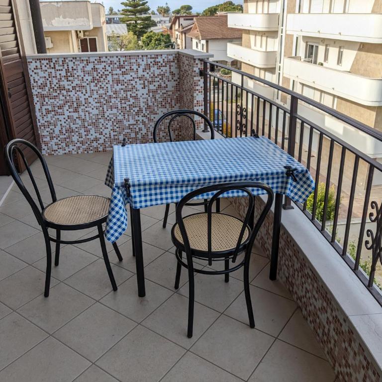 La Casa dei Due Mari - large apartment with parking - Two-Bedroom Apartment - 24