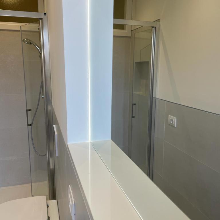 Gioberti 25 - Appartamento su 2 Livelli con 1 Camera da Letto - 30