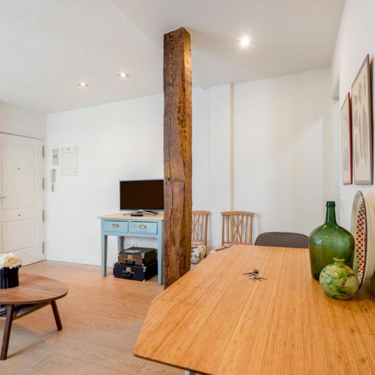 Bright and Modern - 1Bedroom 1Bathroom - Malasaña - Apartment - 3