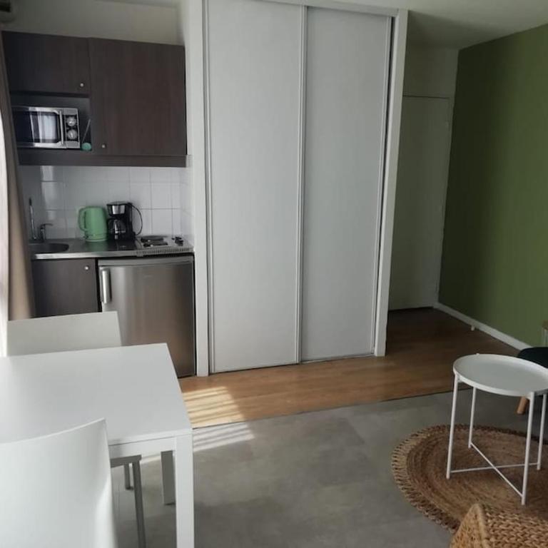 Bordeaux Downtown, pool access - Apartment mit 1 Schlafzimmer - 3