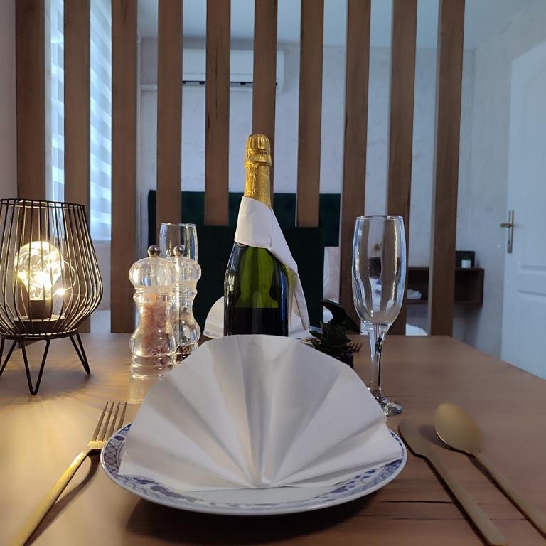 Studio apartman free parking RUBIKON - Porodični Studio - 1