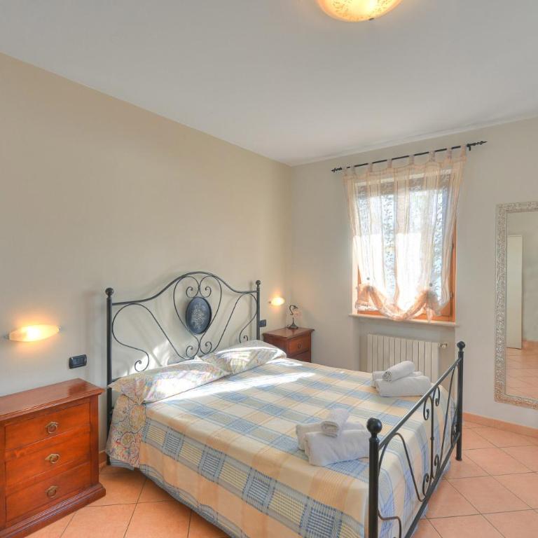 Agriturismo L'Uliveto - Appartamento con 2 Camere da Letto - 40