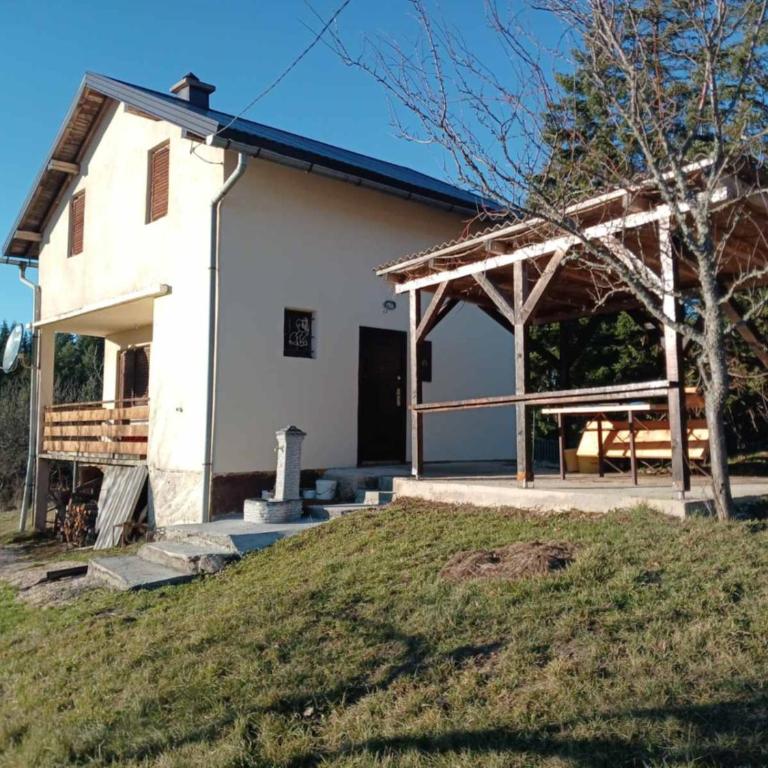Vikendica Pale - Two-Bedroom House - 2