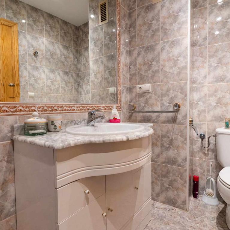 rentafive - 120m2 - Ascensor - 2min Playa - Apartamento de 3 dormitorios - 26