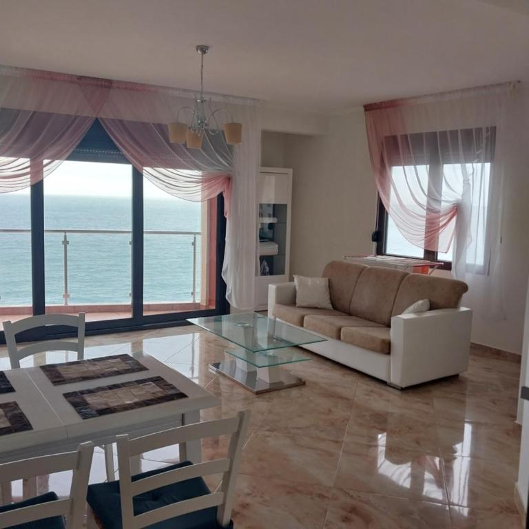 Bella Costa - Apartment with Sea View - 1