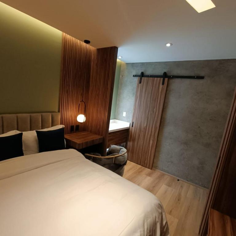 Eugenio SUEtes - Habitación Doble - 1