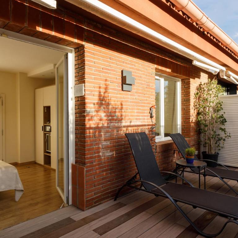 Aparthotel Mariano Cubi Barcelona - Junior Suite with Terrace - 14
