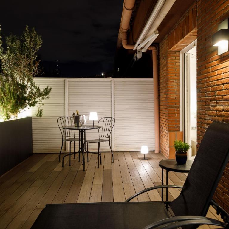 Aparthotel Mariano Cubi Barcelona - Junior Suite with Terrace - 18