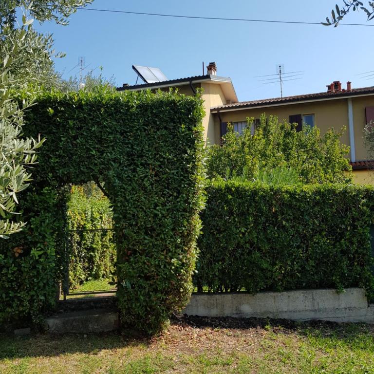 Casa Malina Ferienhaus im Grünen am Gardasee - Three-Bedroom House - 2