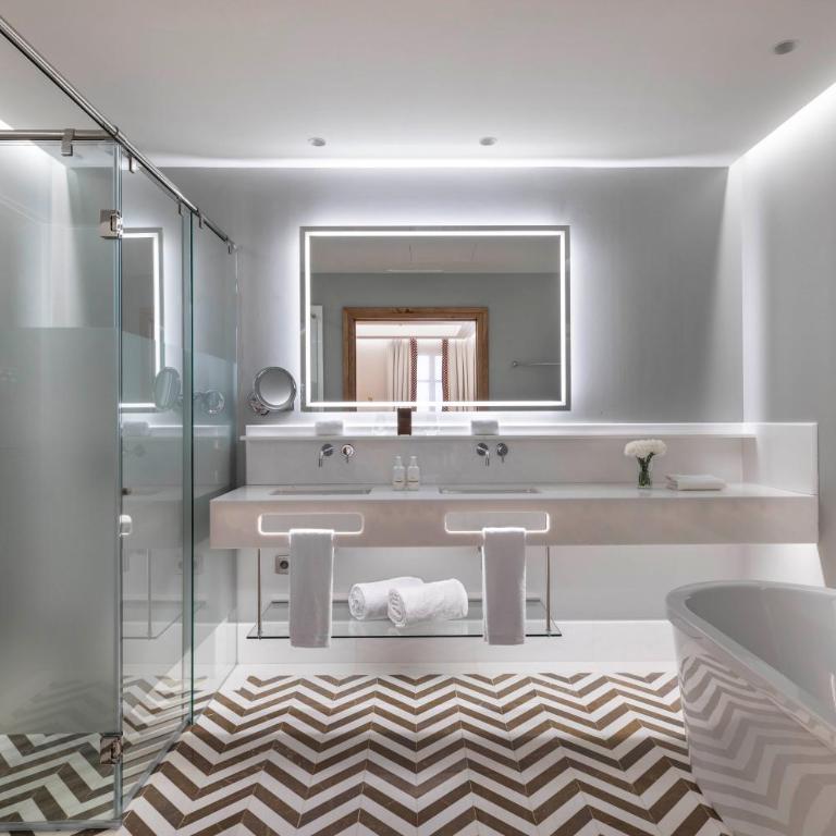 Palacio Solecio, a Small Luxury Hotel of the World - Habitación Doble Solecio - 5