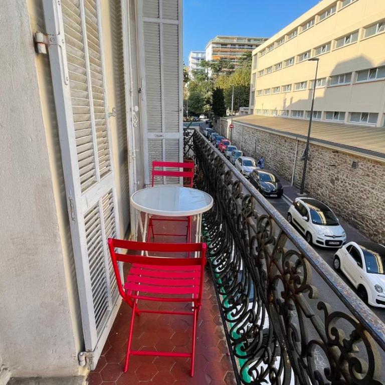 Large 2-Room Apartment Cannes - Wifi, Air Conditioning - Appartement - 13