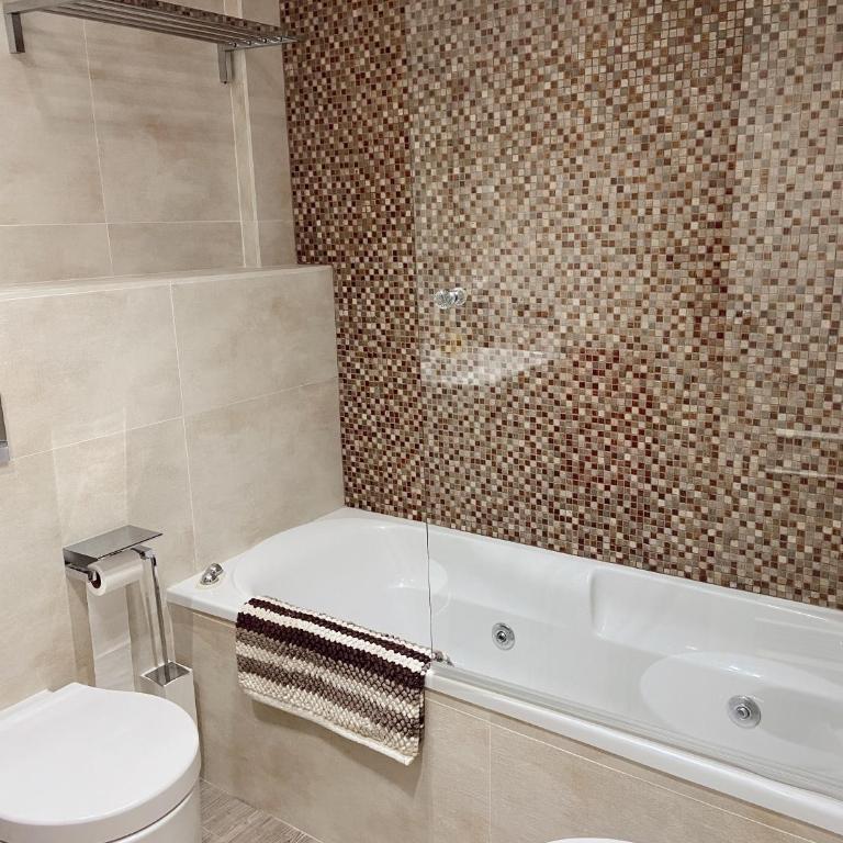 Beautiful & Cozy Apart. Pool & Parking-Downtown - Apartamento de 3 dormitorios - 15