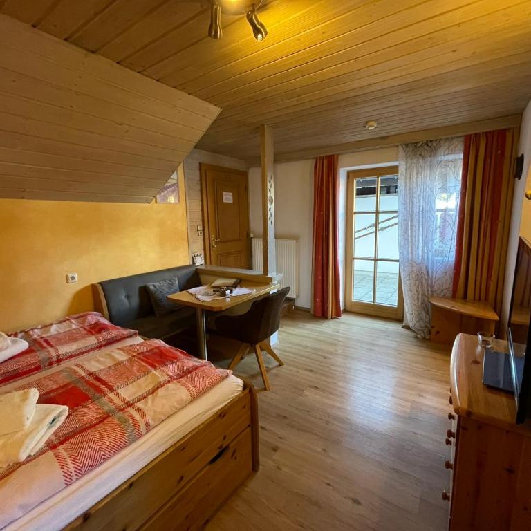 Gästehaus Katharina - Apartment - Erdgeschoss - 1