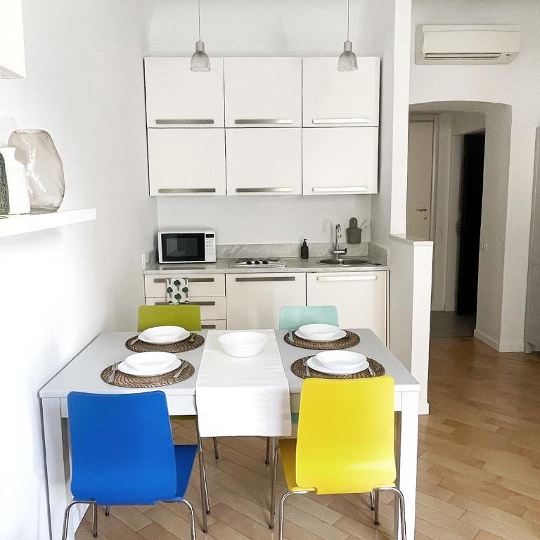 Casa Milano Fara 1 - Ampio & Accogliente Bilocale - Appartamento con 1 Camera da Letto - 15