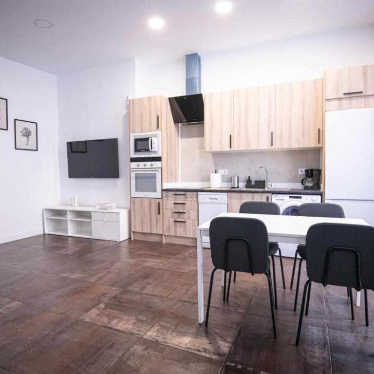 APARTAMENTO ANTONIO LOPEZ - A - One-Bedroom Apartment - 7