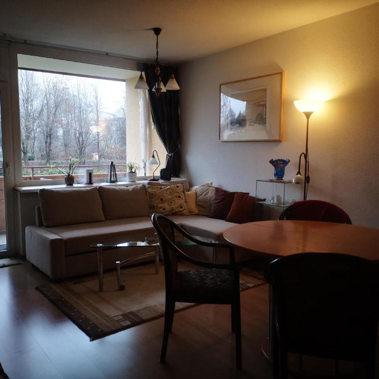 Kärnten Ossiacher See - See Apartment, zwei Zimmer Ferienwohnung mit Seezugang und Schwimmhalle - Apartment mit 2 Schlafzimmern - 2