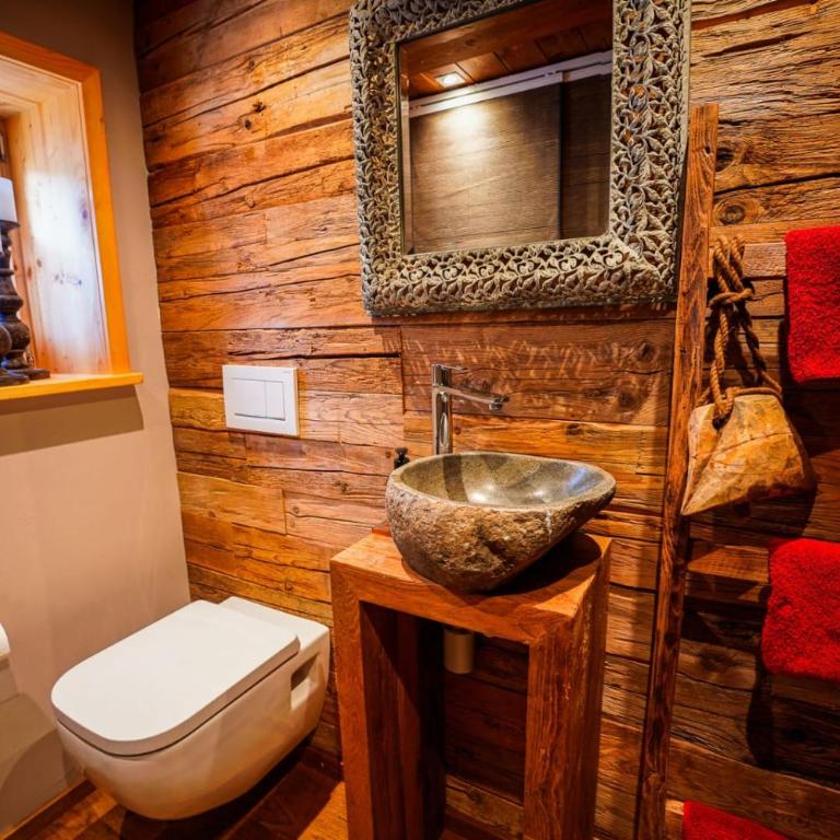 Stilvolles Ferienhaus Chalet 1750 im Allgäu - 200qm - beste Ausstattung - traumhafter Blick - bis 8 Personen - Haus mit 4 Schlafzimmern - 25