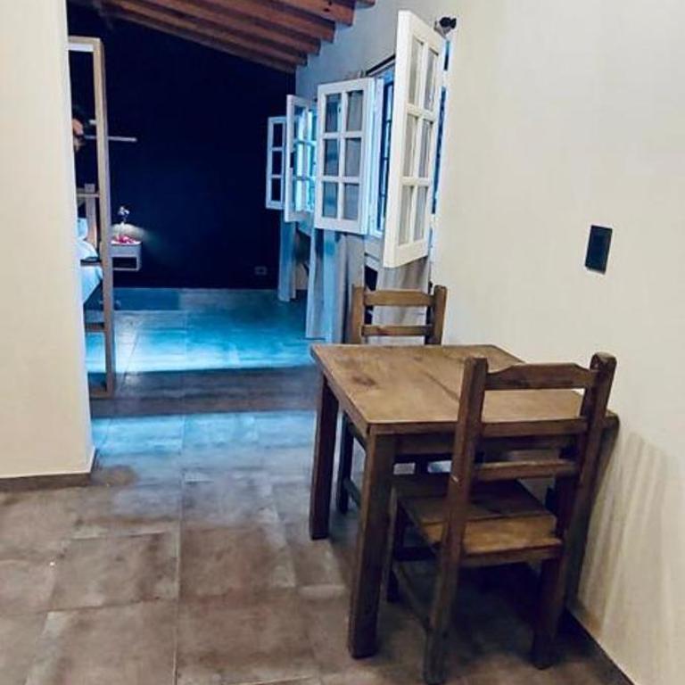 Monoambiente Luminoso con Pileta y asador - Apartamento de 1 dormitorio - 2
