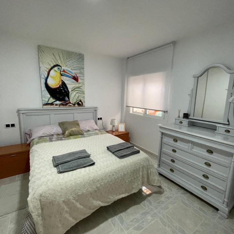 Habitación en piso particular Sol Connect - Double Room with Shared Bathroom - 1