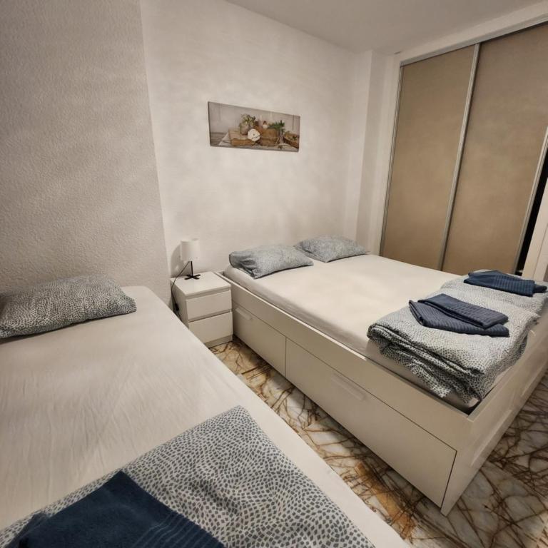 Carlos V - 5C - Two-Bedroom Apartment - 19