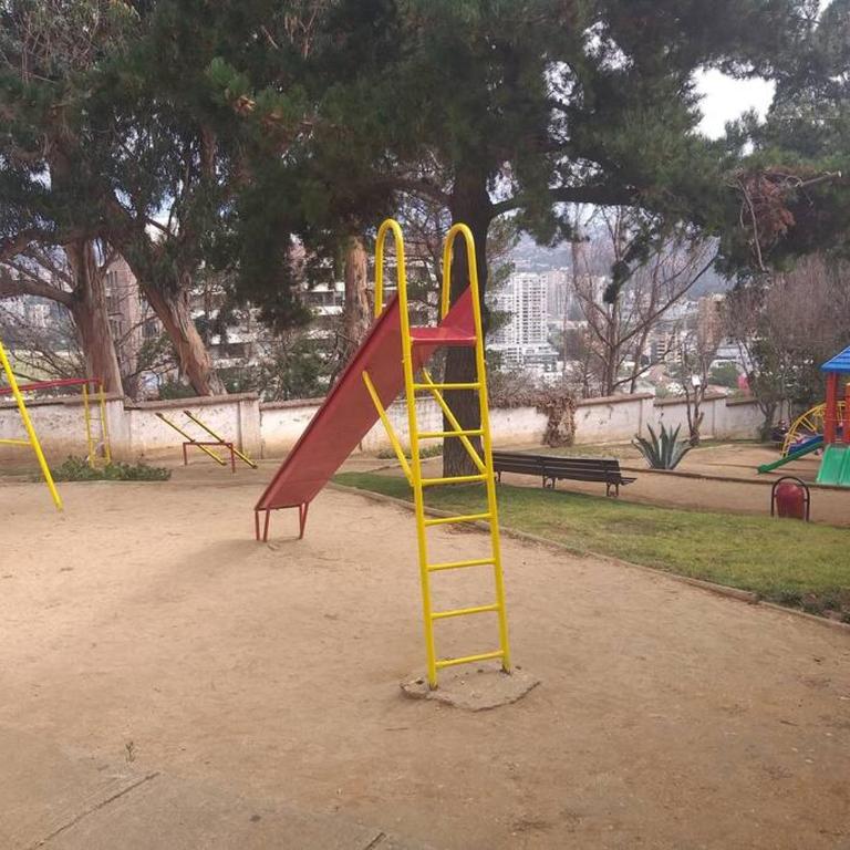 BELLO DEPTO .CERCANO A TODO. - Three-Bedroom Apartment - 12