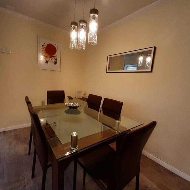 BELLO DEPTO .CERCANO A TODO. - Three-Bedroom Apartment - 17