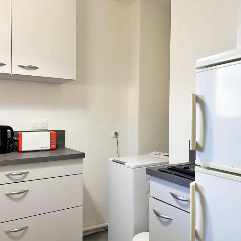 Appartement T2 au cœur de la Favière, terrasse, parking, à 100m de la plage et des commerces - FR-1-251-460 - Appartement - 11