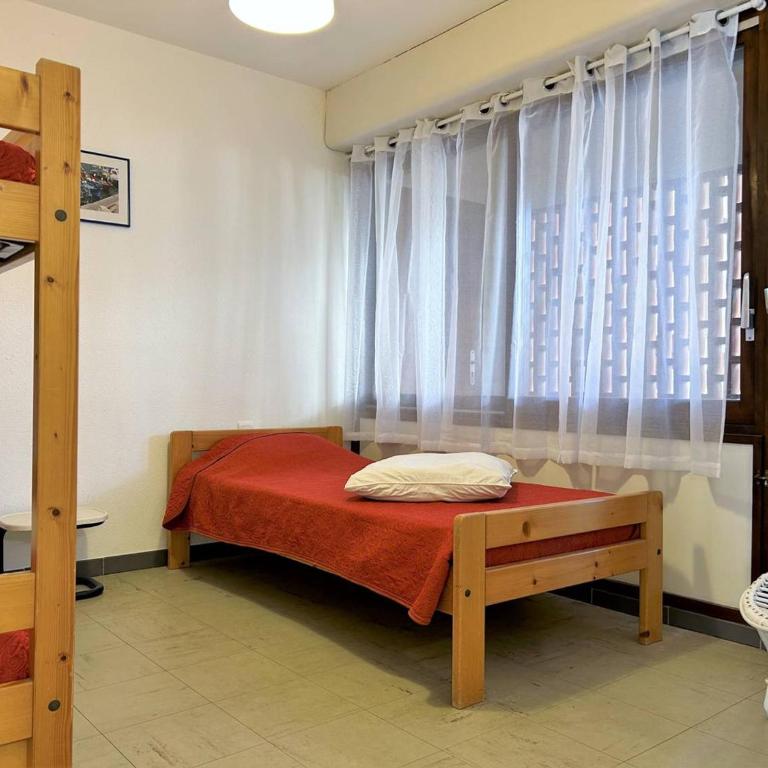 Appartement T2 au cœur de la Favière, terrasse, parking, à 100m de la plage et des commerces - FR-1-251-460 - Appartement - 12