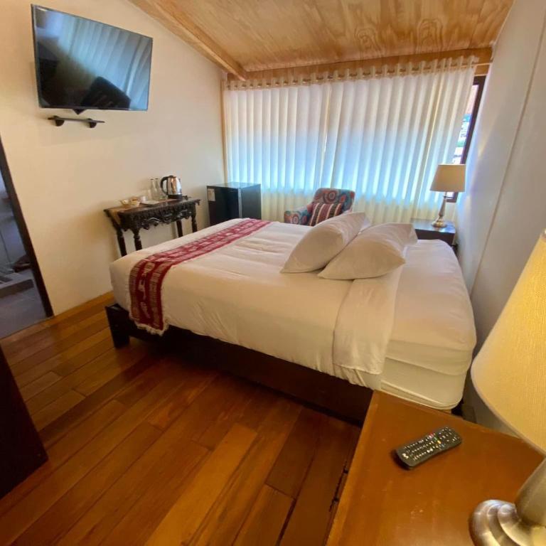 Cusco Hotel Boutique - Large Double Room - 1