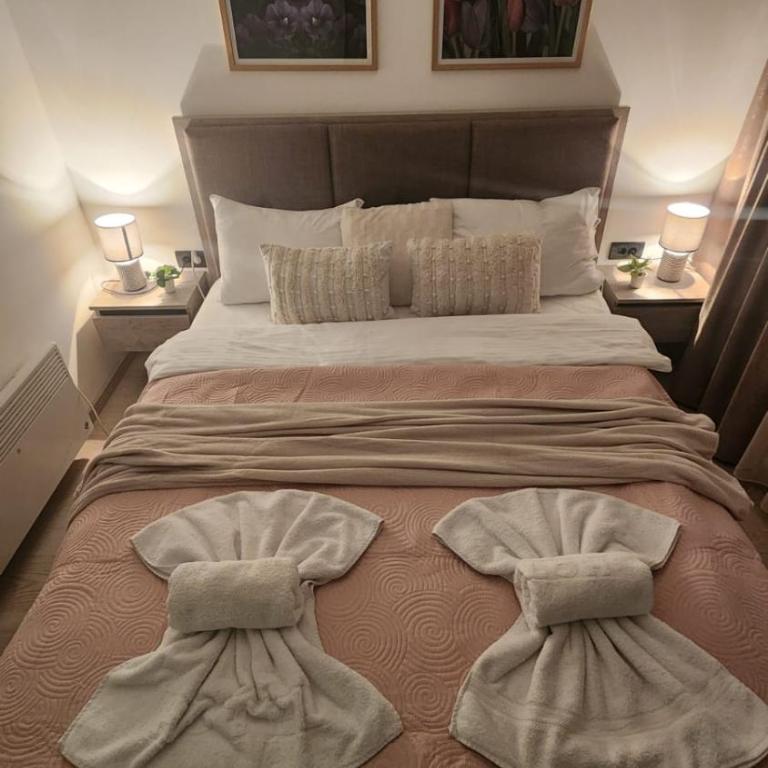 La Vie En Rose - Milmari Resort - One-Bedroom Apartment - 18
