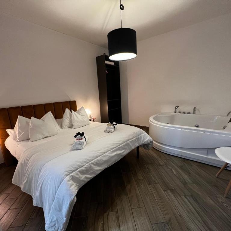 Sea fly guest house - Camera Matrimoniale con Vasca Idromassaggio - 3