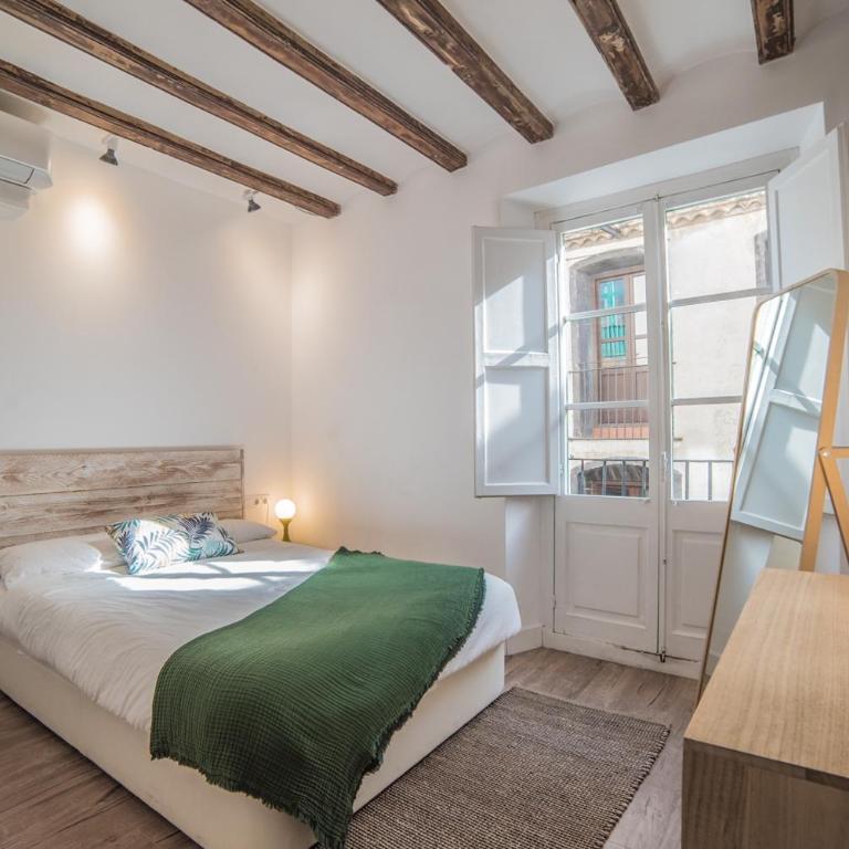Welcomy Born - Two-Bedroom Apartment - 13