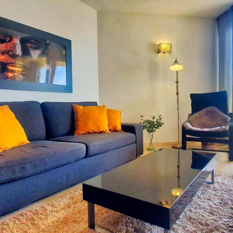 Marbella 2000. Spacious Apartment on the Promenade. - Apartamento de 1 dormitorio - 5