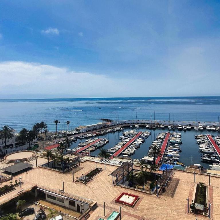 Marbella 2000. Spacious Apartment on the Promenade. - Apartamento de 1 dormitorio - 29