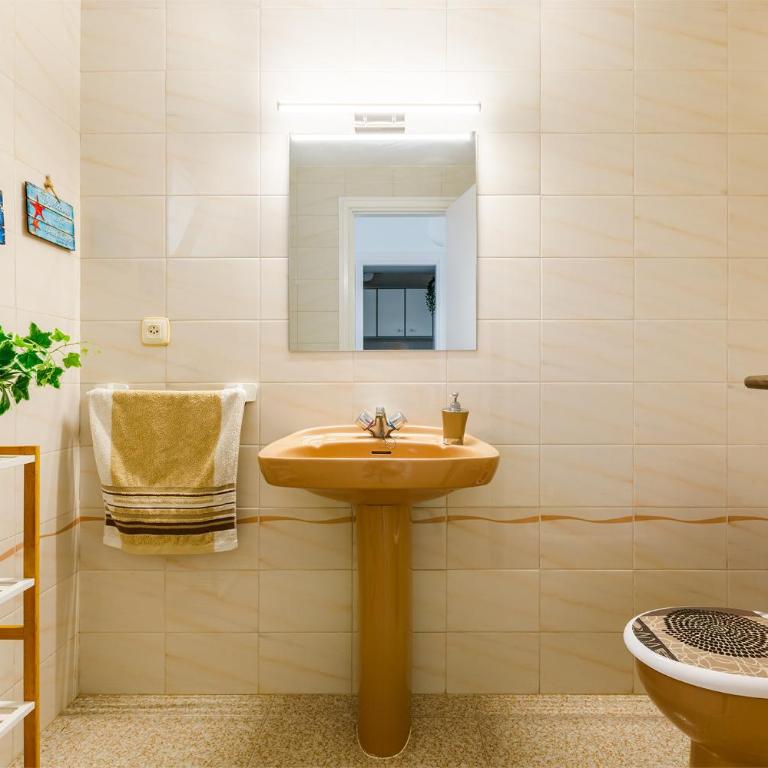 A&N Spacious Family House with Pool & Garden Torre del Mar - Casa de 4 dormitorios - 10